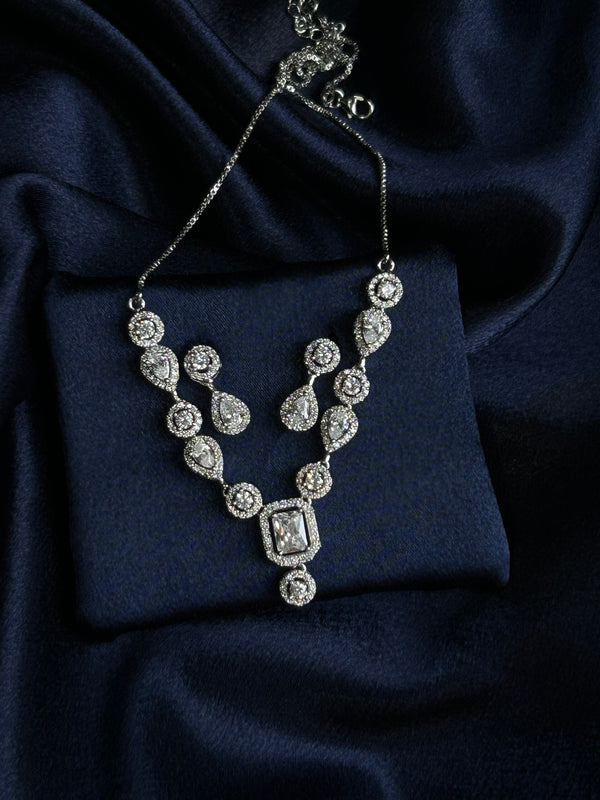 Silver Necklace Set with Earing ( Made in 925 Silver)