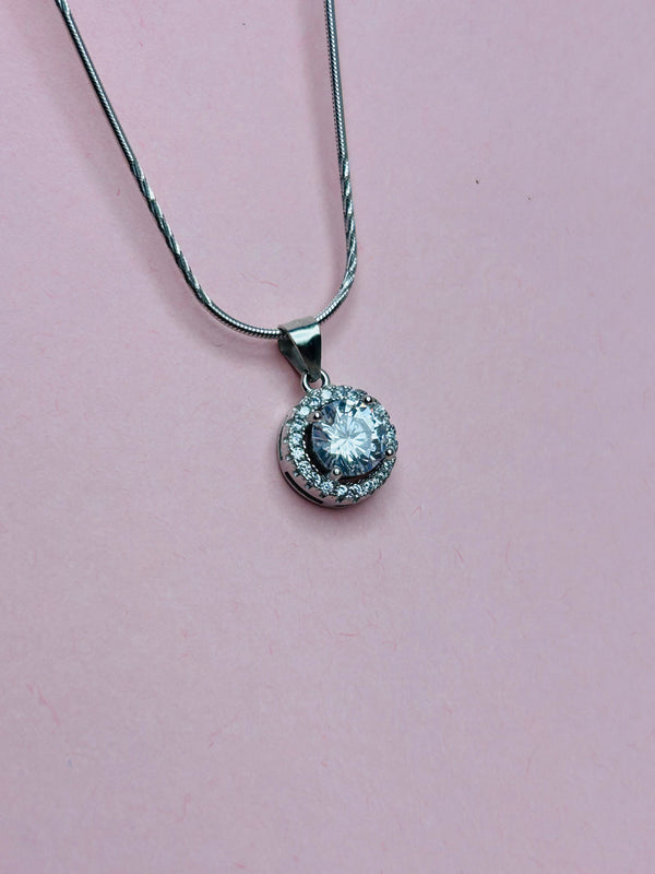 Round Shaped Silver Stone Pendent (Made in 925 Silver)