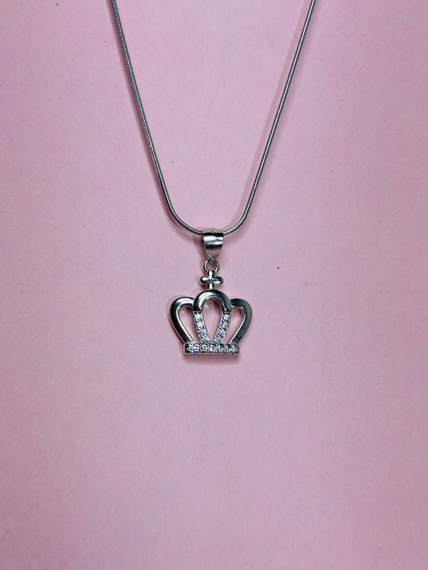 Crown Shaped Silver Pendent (Made in 925 Silver)